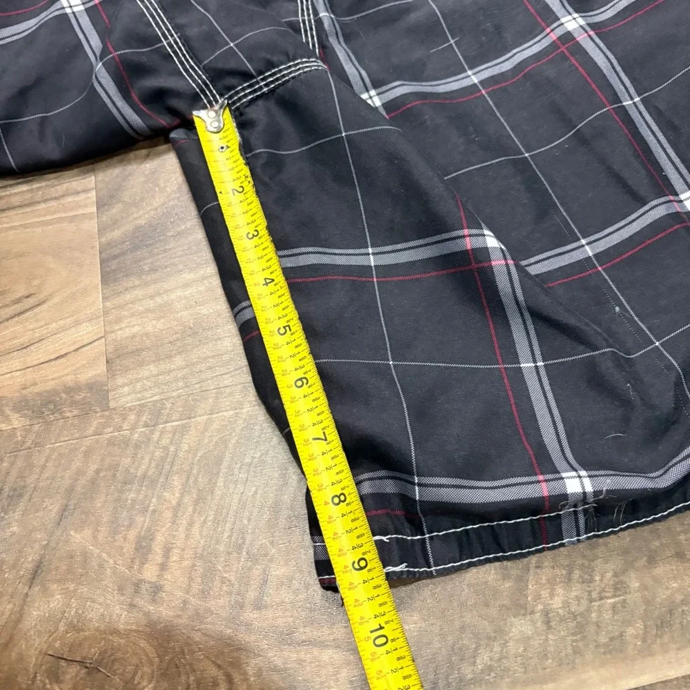 Vintage Y2K OP Board Shorts Mens Large Black Plaid Cargo Swim Trunks 2000s Surf